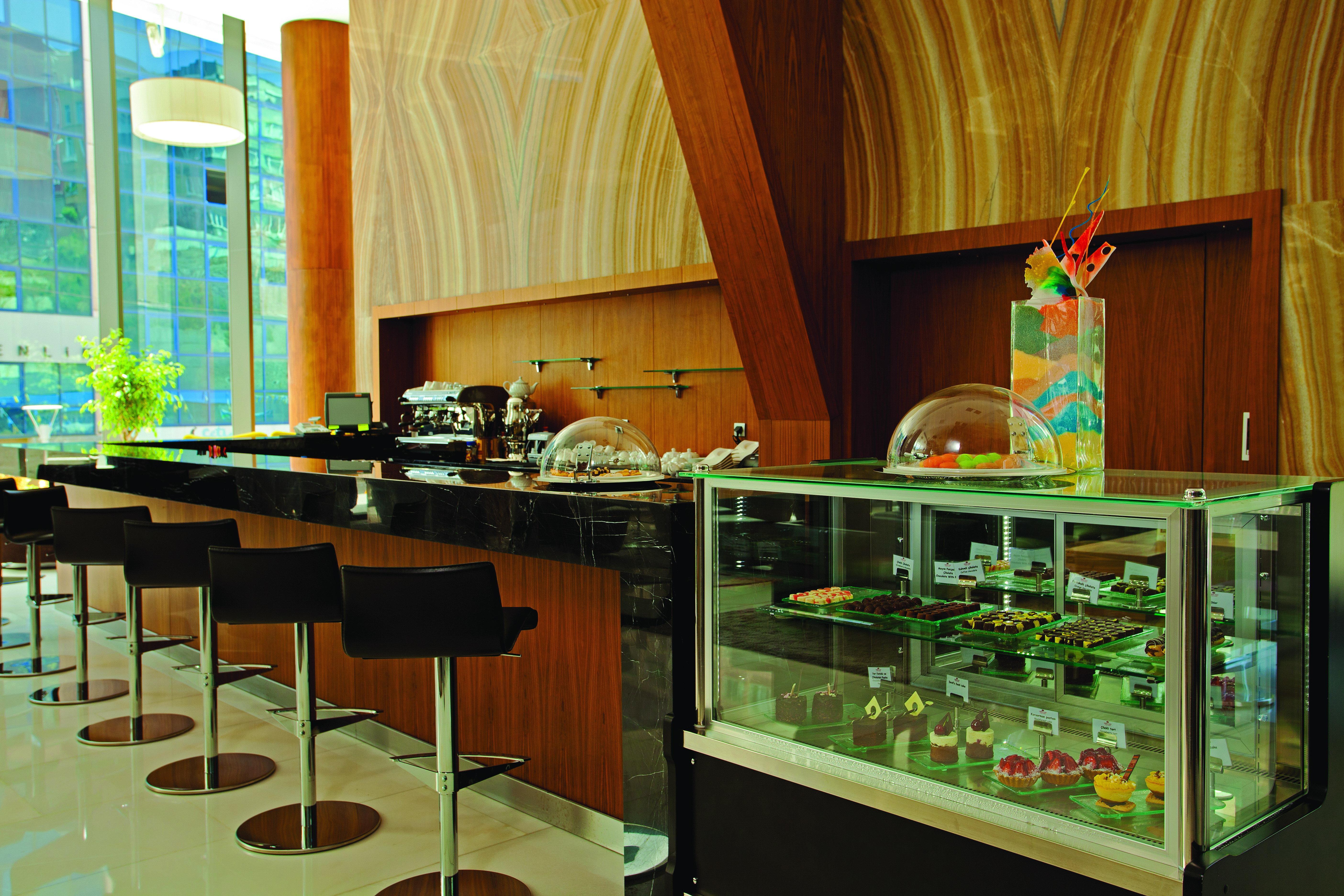 Crowne Plaza Istanbul Harbiye By Ihg Hotel Exterior photo The Coffee Shop