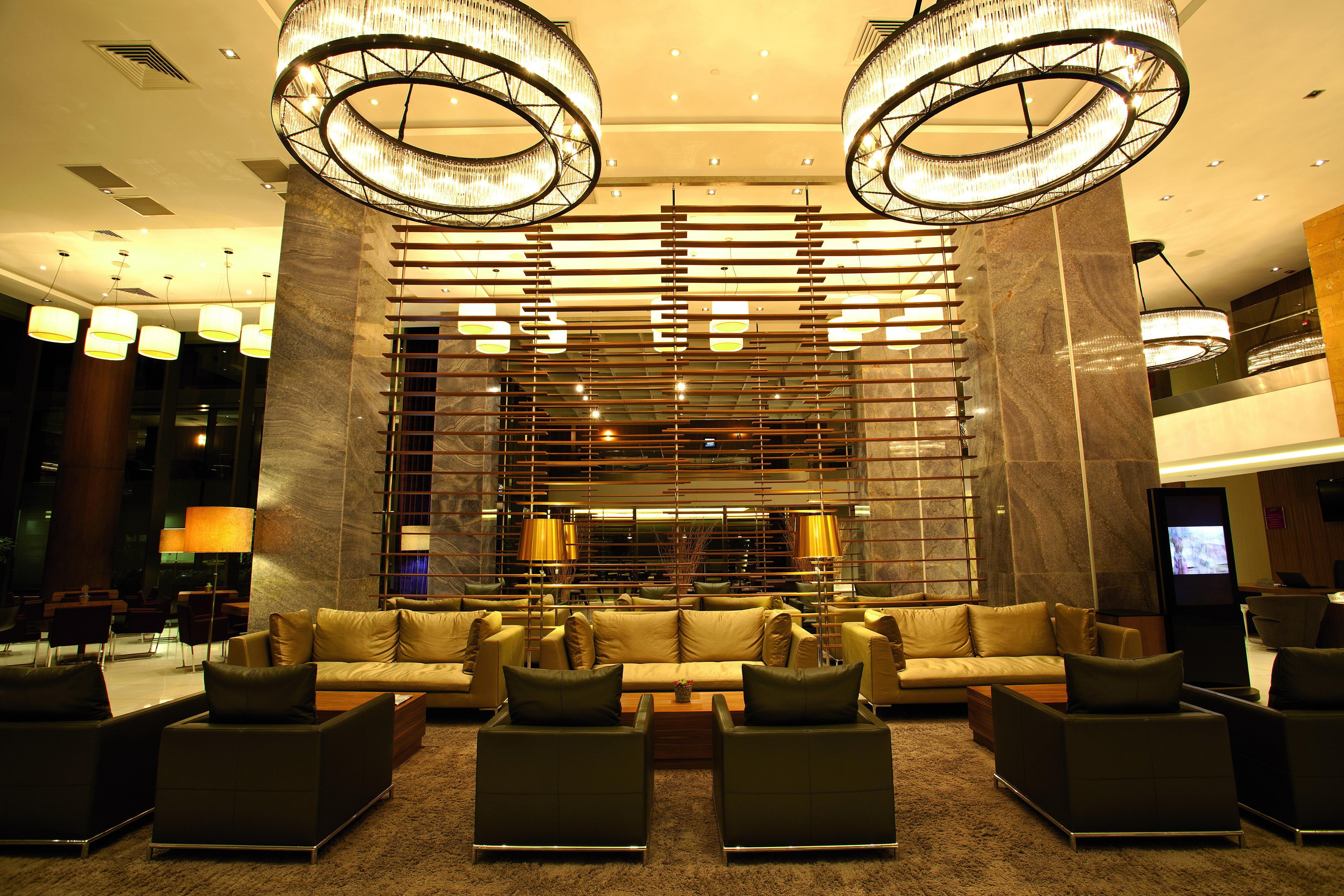 Crowne Plaza Istanbul Harbiye By Ihg Hotel Exterior photo The lobby of the hotel