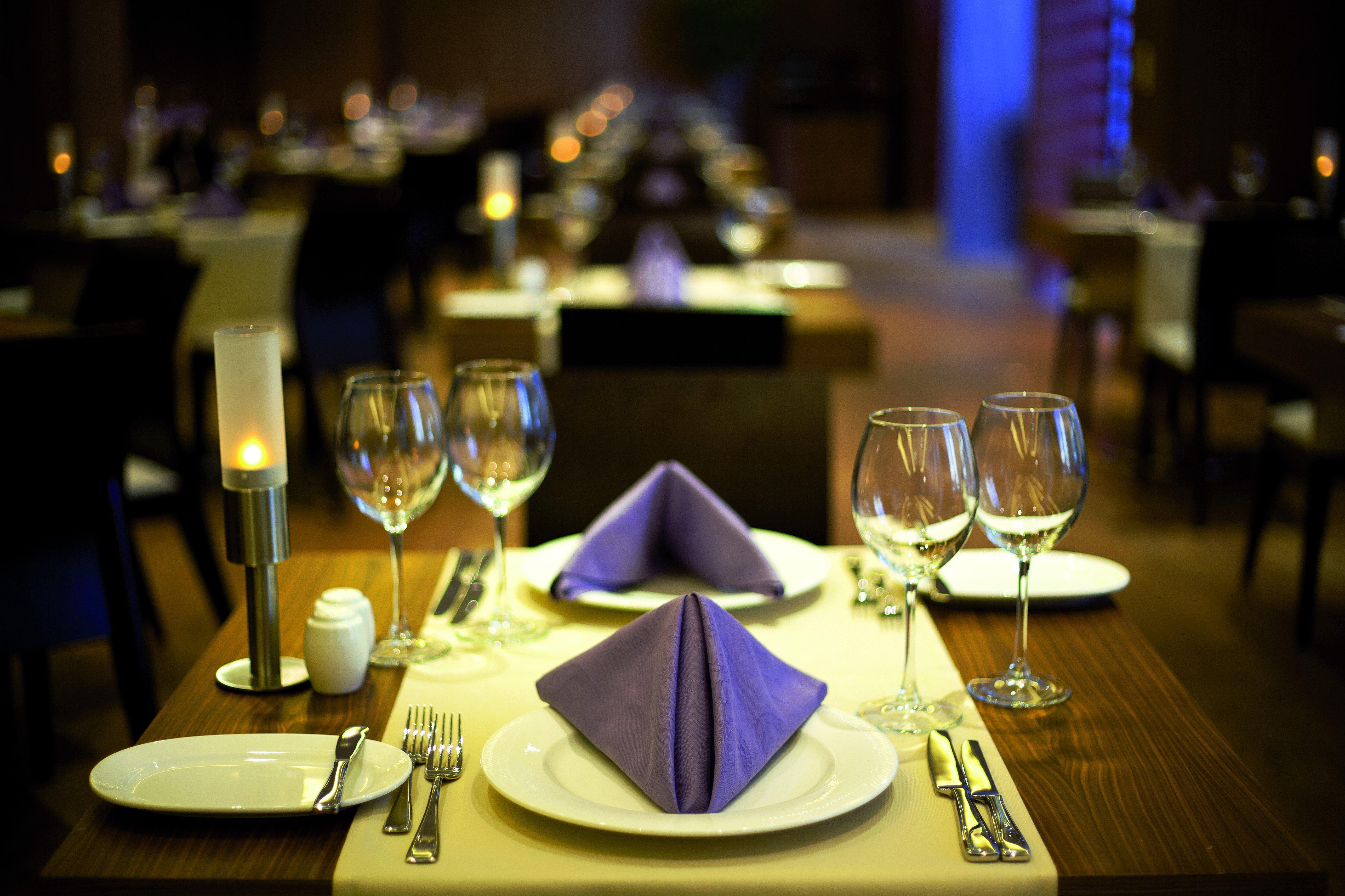 Crowne Plaza Istanbul Harbiye By Ihg Hotel Exterior photo A table set for fine dining