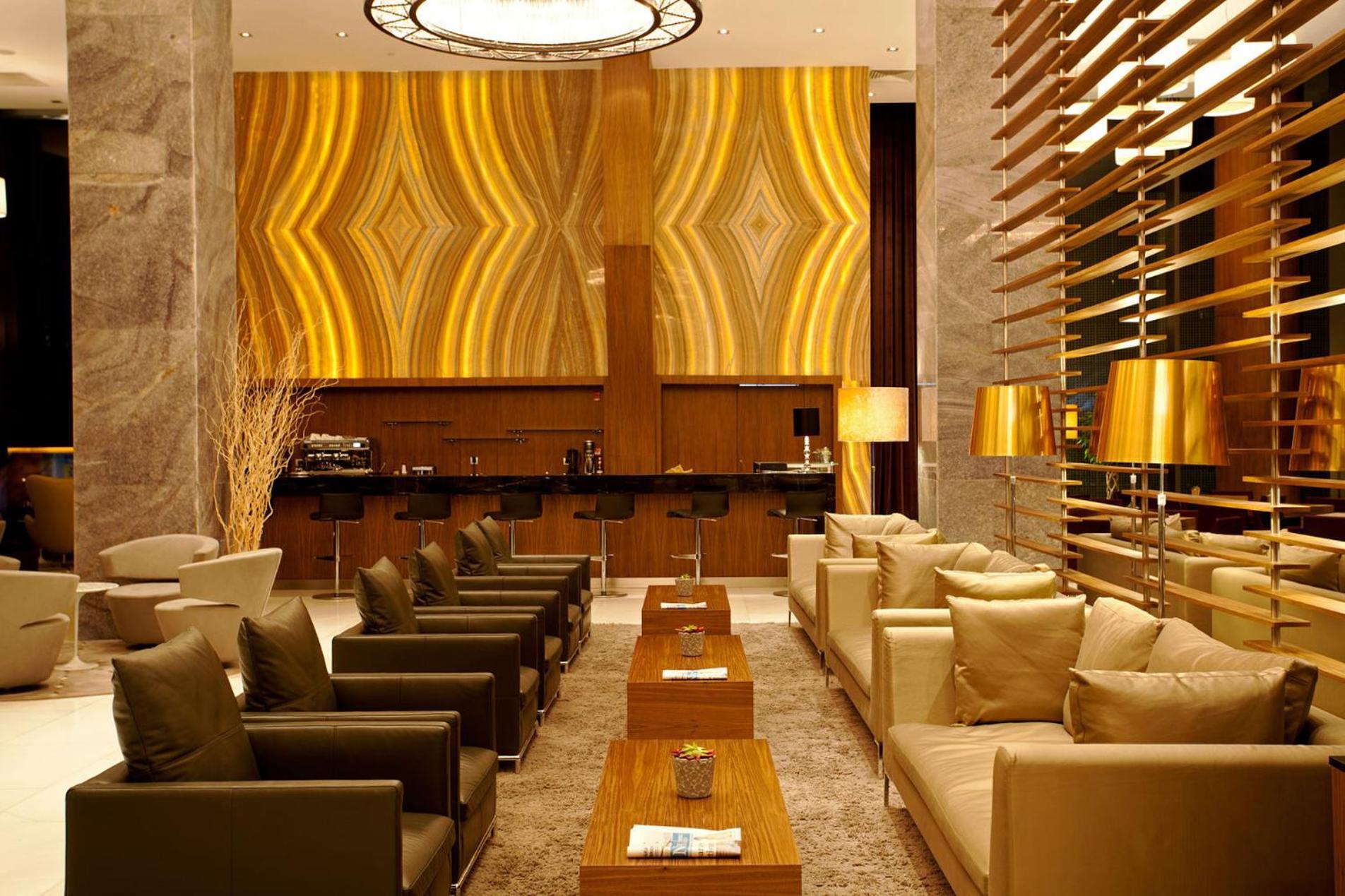 Crowne Plaza Istanbul Harbiye By Ihg Hotel Exterior photo The lounge at the airport